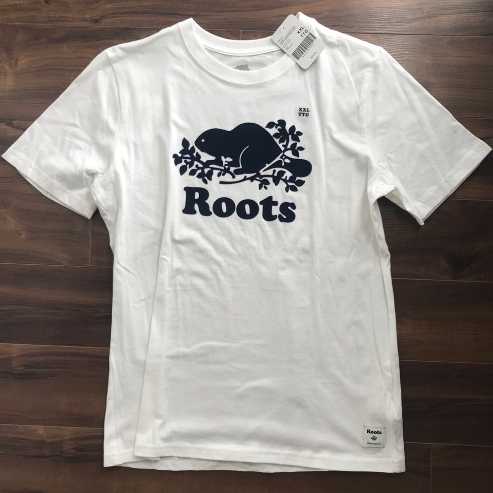 NWT Roots Original Cooper Beaver T shirt